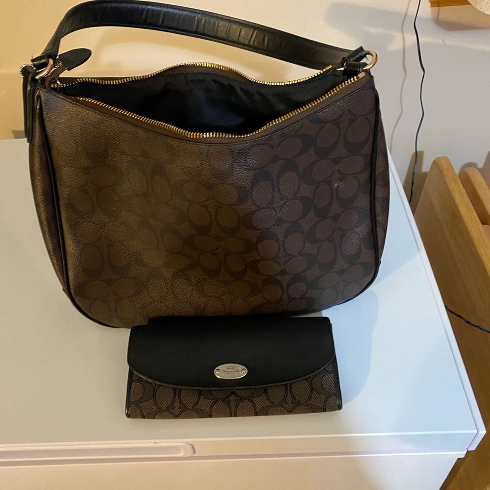 Coach set